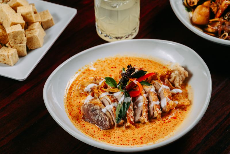 LasVegas3-Lotus of Siam Flamingo - Crispy Duck Curry